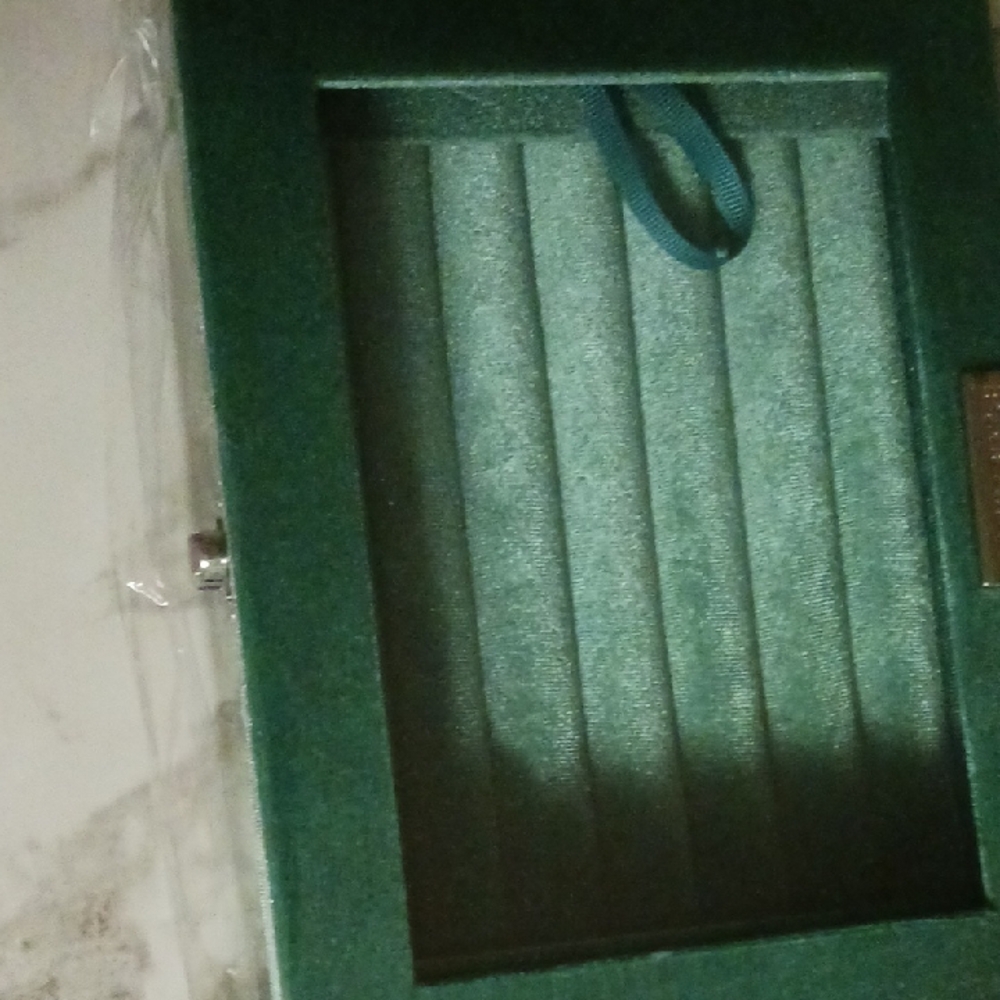 Green Jewelry Box